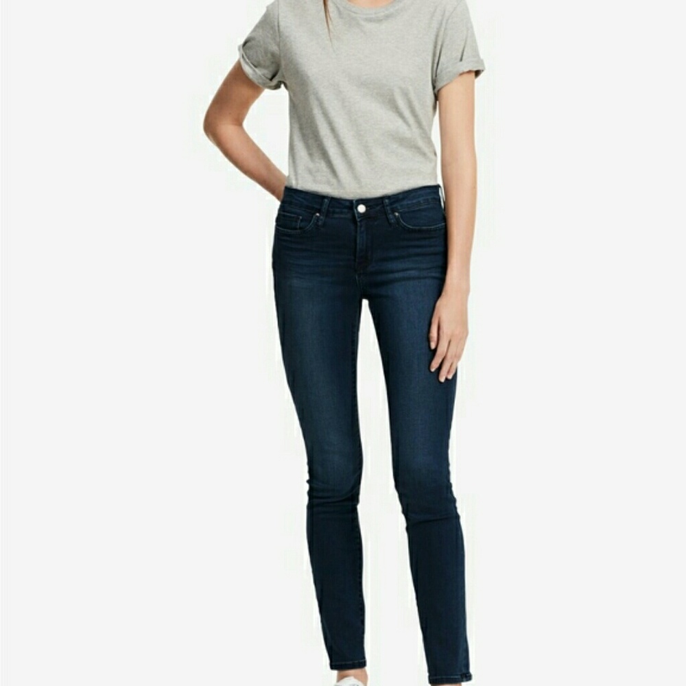 Ultimate skinny dark wash calvin Klein jeans